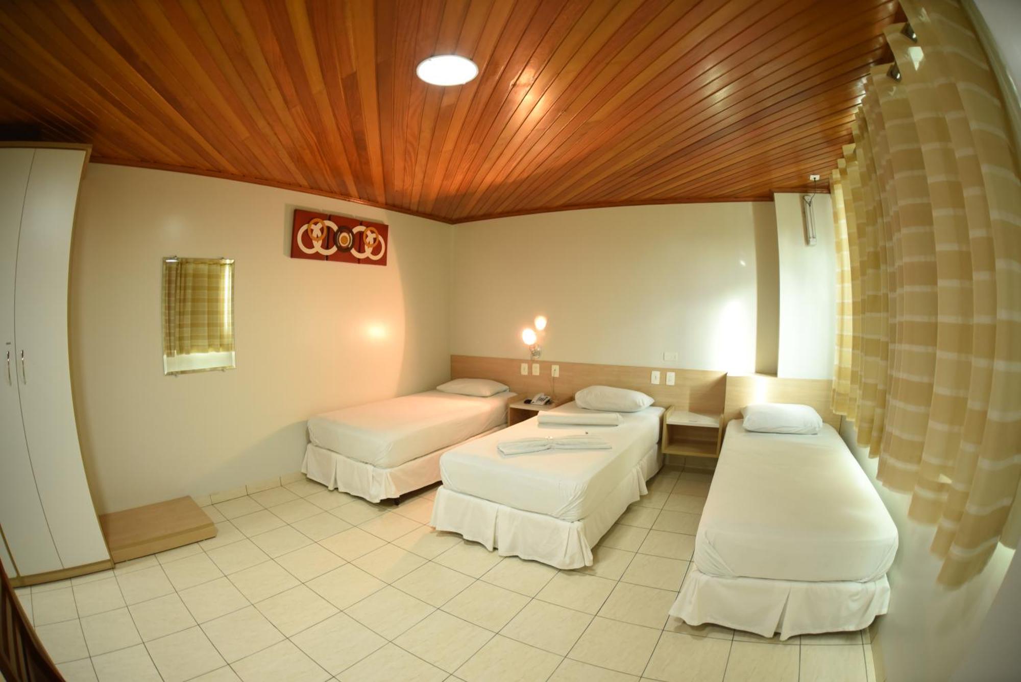 Swamy Hotel Cruzeiro do Sul  Exteriör bild