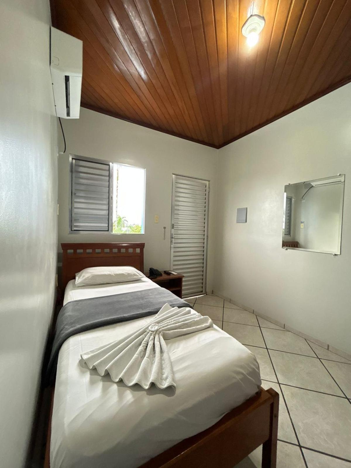 Swamy Hotel Cruzeiro do Sul  Rum bild