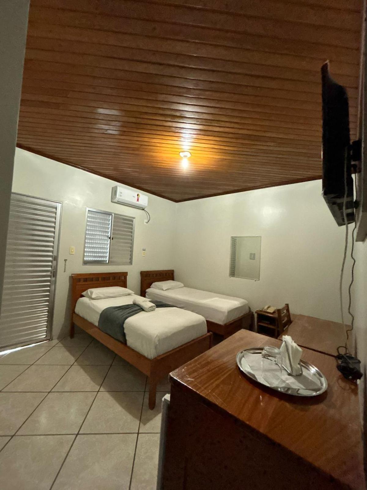 Swamy Hotel Cruzeiro do Sul  Rum bild